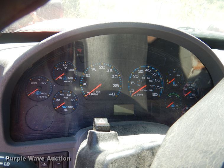 image for item JA9717 2005 International 7400  dump truck