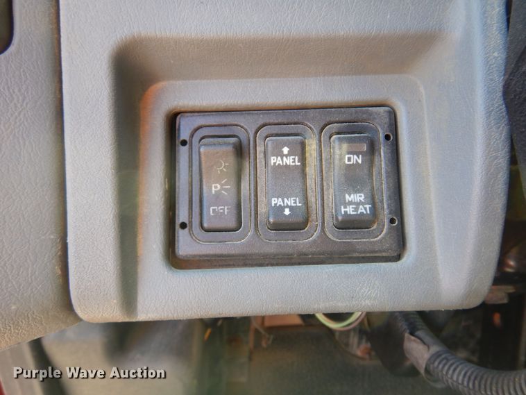 image for item JA9717 2005 International 7400  dump truck