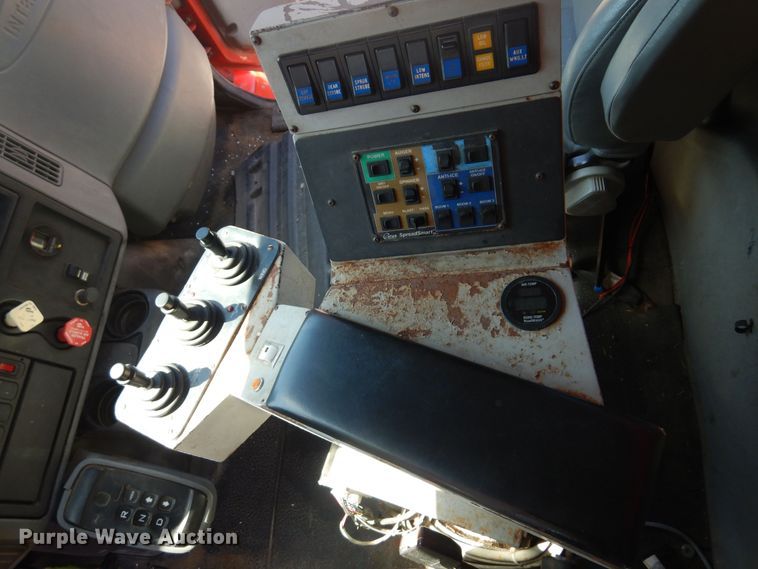 image for item JA9717 2005 International 7400  dump truck