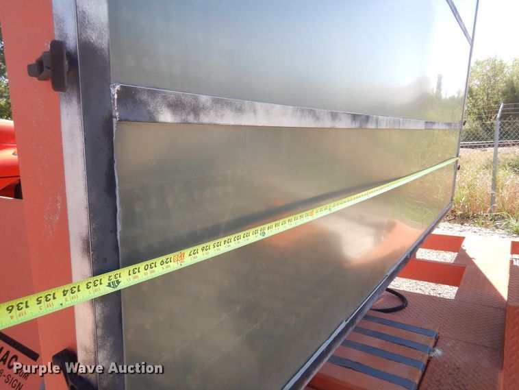 image for item JA9718 2004 Ver-Mac PCMS1210  message board trailer