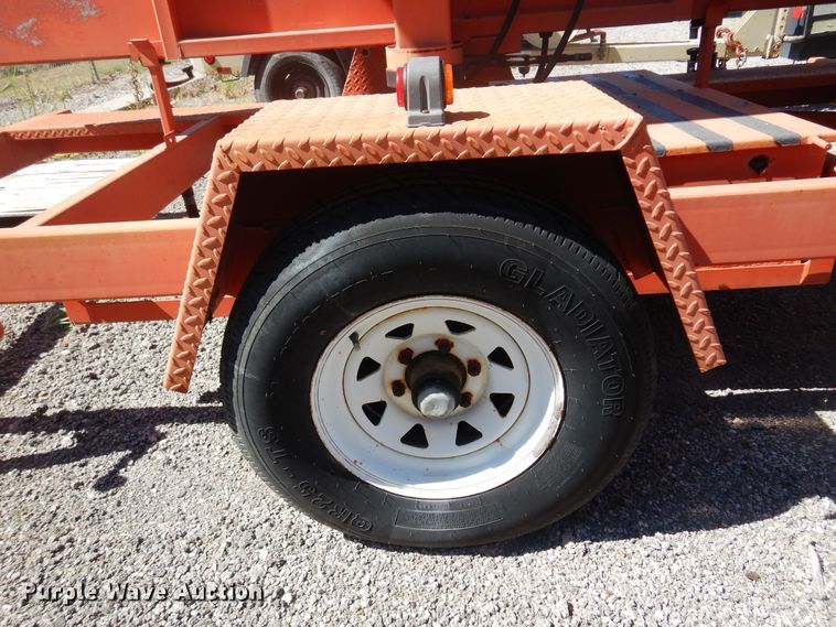 image for item JA9718 2004 Ver-Mac PCMS1210  message board trailer