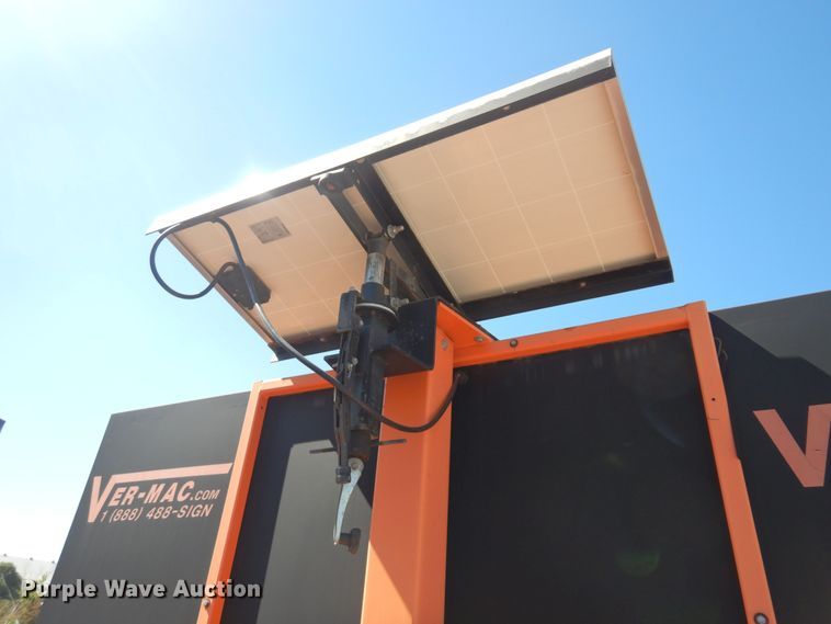 image for item JA9719 2007 Ver-Mac PCMS1210  message board trailer