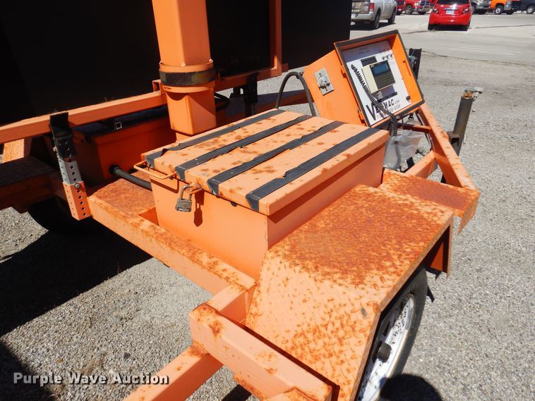 image for item JA9719 2007 Ver-Mac PCMS1210  message board trailer