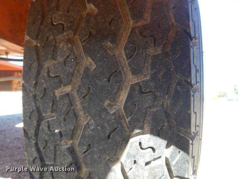 image for item JA9719 2007 Ver-Mac PCMS1210  message board trailer