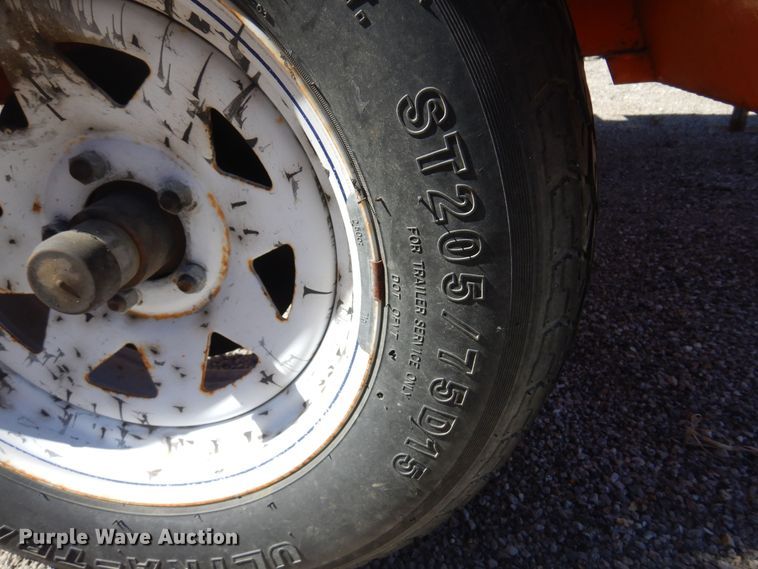 image for item JA9719 2007 Ver-Mac PCMS1210  message board trailer