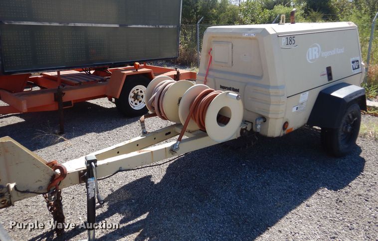 image for item JA9720 2007 Ingersoll Rand P185WJD  air compressor