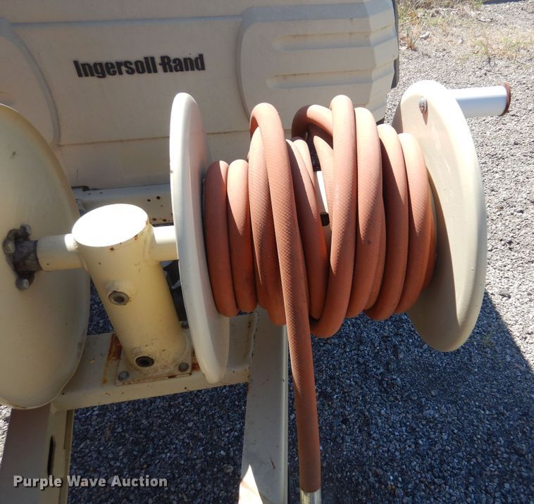 image for item JA9720 2007 Ingersoll Rand P185WJD  air compressor