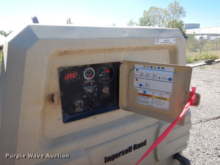 image for item JA9720 2007 Ingersoll Rand P185WJD  air compressor