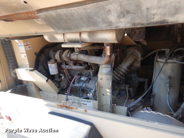 image for item JA9720 2007 Ingersoll Rand P185WJD  air compressor