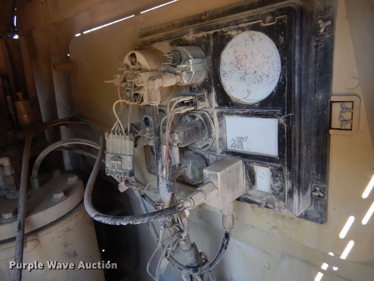 image for item JA9720 2007 Ingersoll Rand P185WJD  air compressor