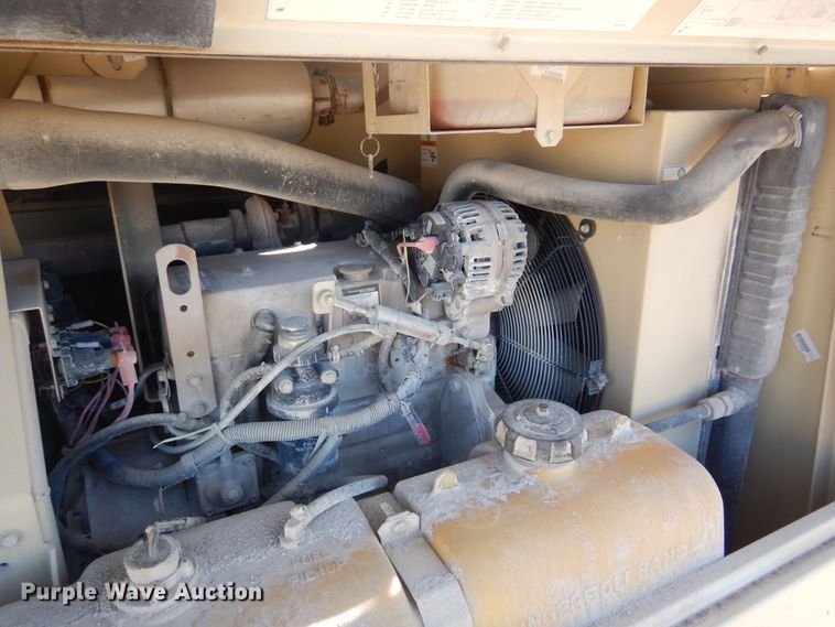 image for item JA9720 2007 Ingersoll Rand P185WJD  air compressor