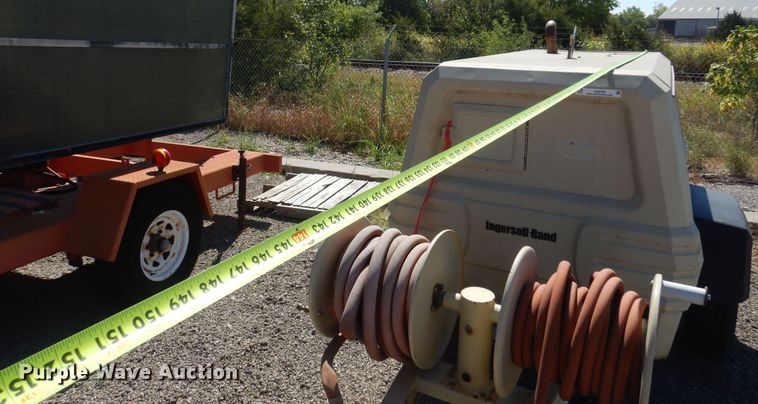 image for item JA9720 2007 Ingersoll Rand P185WJD  air compressor