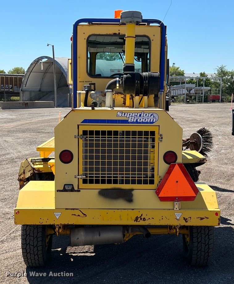 image for item JA9722 2007 Superior DT80CT  broom