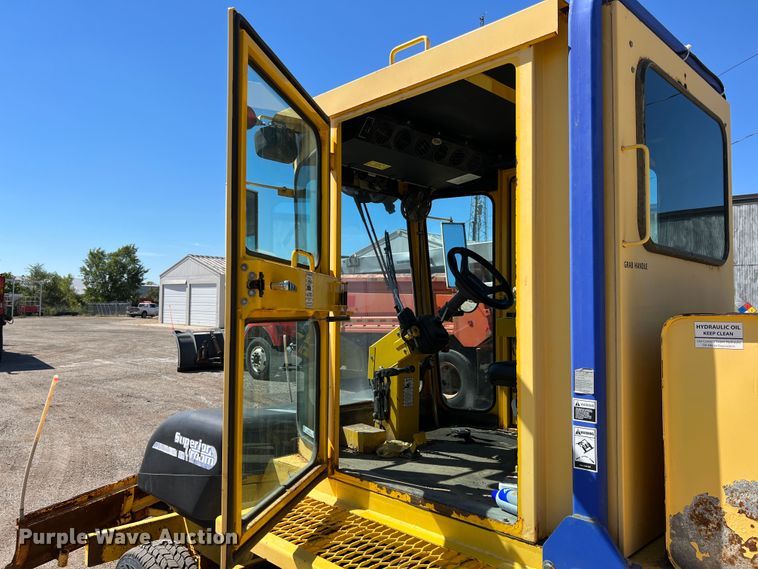 image for item JA9722 2007 Superior DT80CT  broom