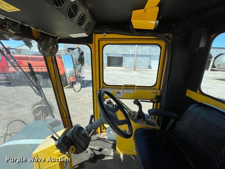 image for item JA9722 2007 Superior DT80CT  broom