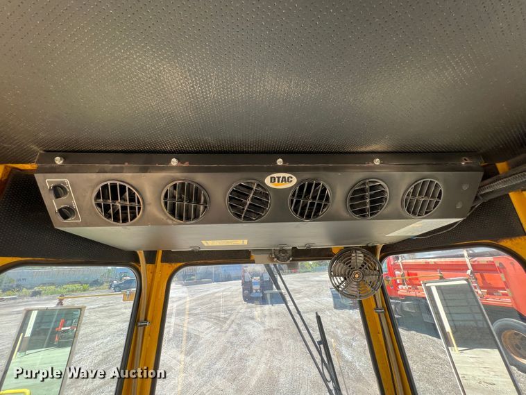 image for item JA9722 2007 Superior DT80CT  broom