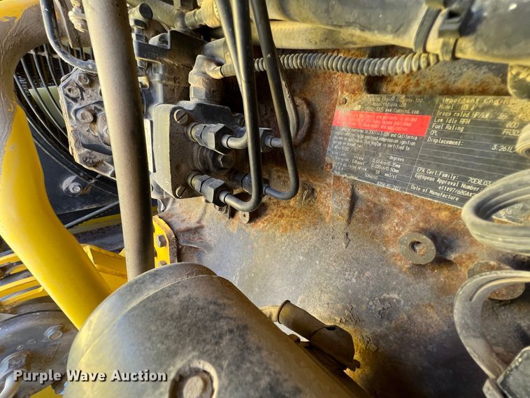 image for item JA9722 2007 Superior DT80CT  broom