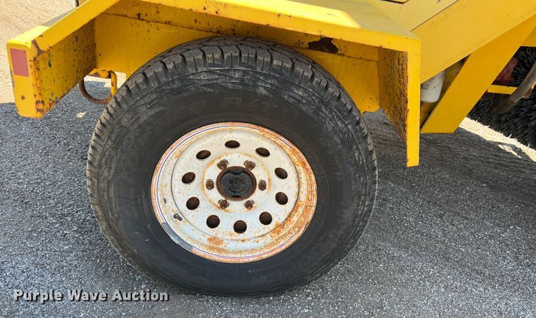 image for item JA9722 2007 Superior DT80CT  broom