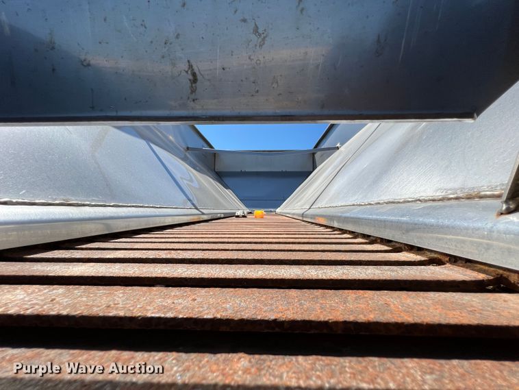 image for item JA9723 2003 International 7500  dump truck