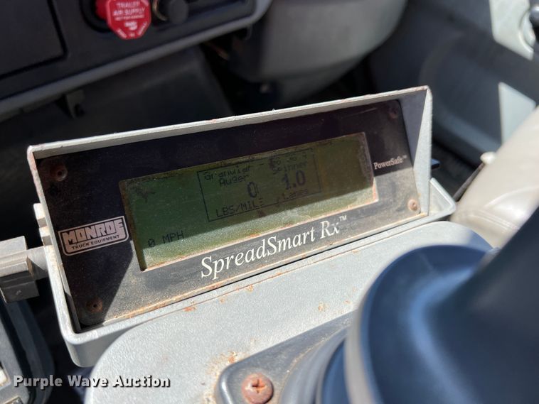 image for item JA9723 2003 International 7500  dump truck