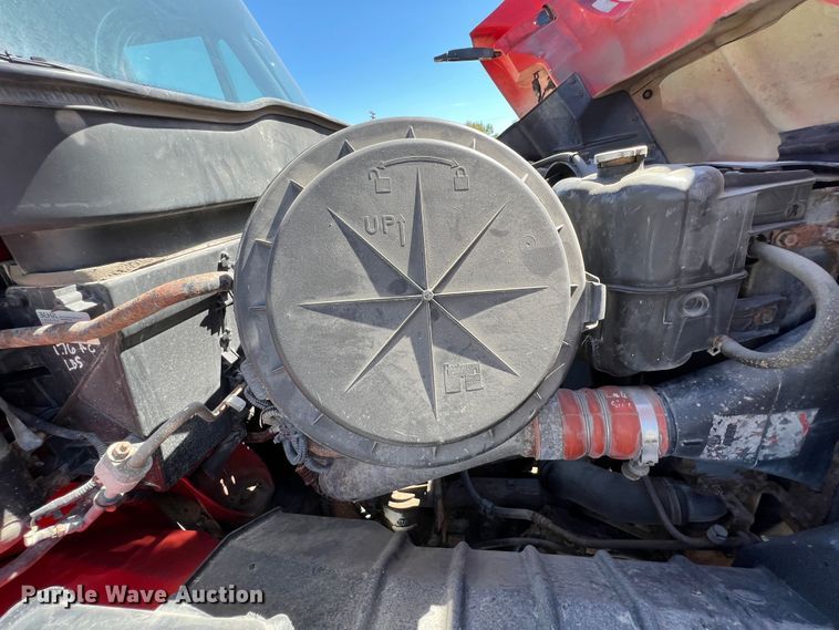 image for item JA9723 2003 International 7500  dump truck