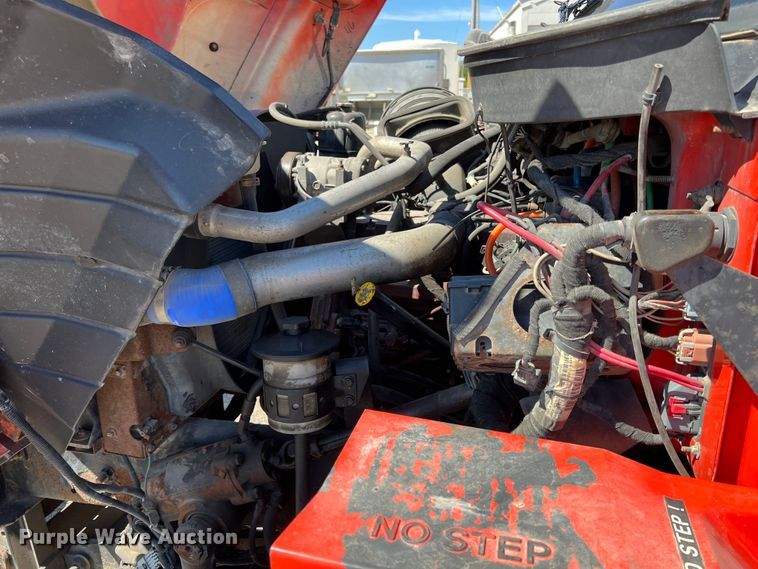 image for item JA9723 2003 International 7500  dump truck