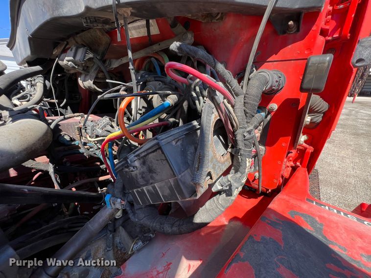 image for item JA9723 2003 International 7500  dump truck