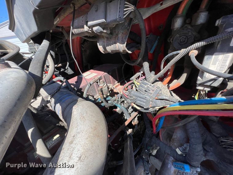 image for item JA9723 2003 International 7500  dump truck