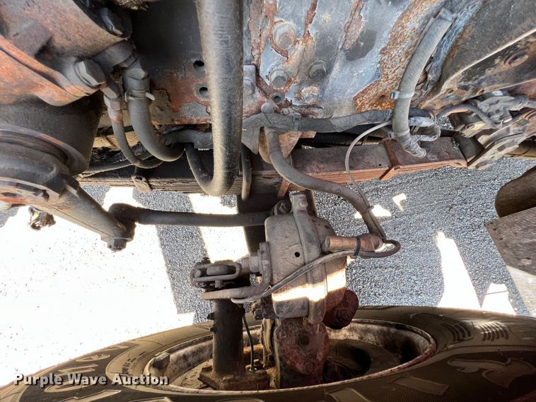 image for item JA9723 2003 International 7500  dump truck