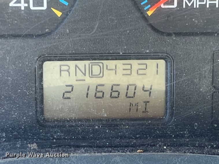 image for item JA9724 2005 International 7400  dump truck