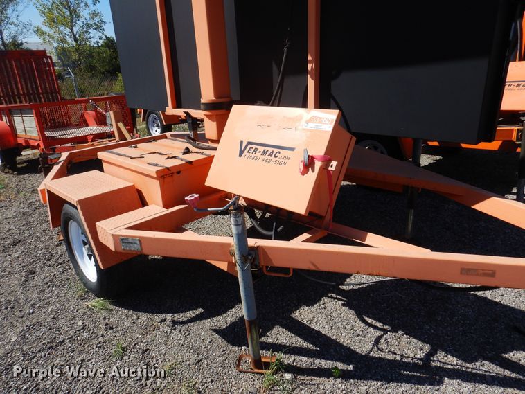 image for item JA9726 2007 Ver-Mac PCMS1210  message board trailer