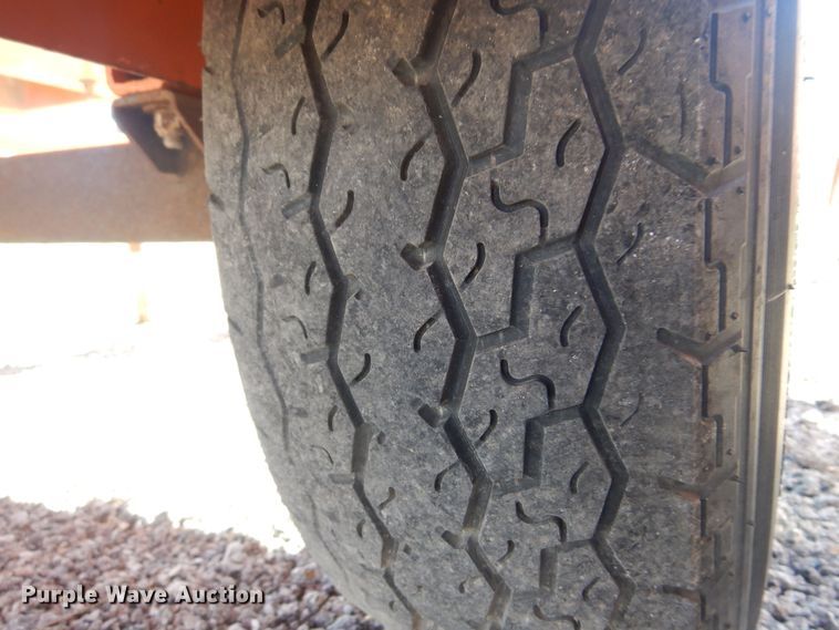 image for item JA9726 2007 Ver-Mac PCMS1210  message board trailer