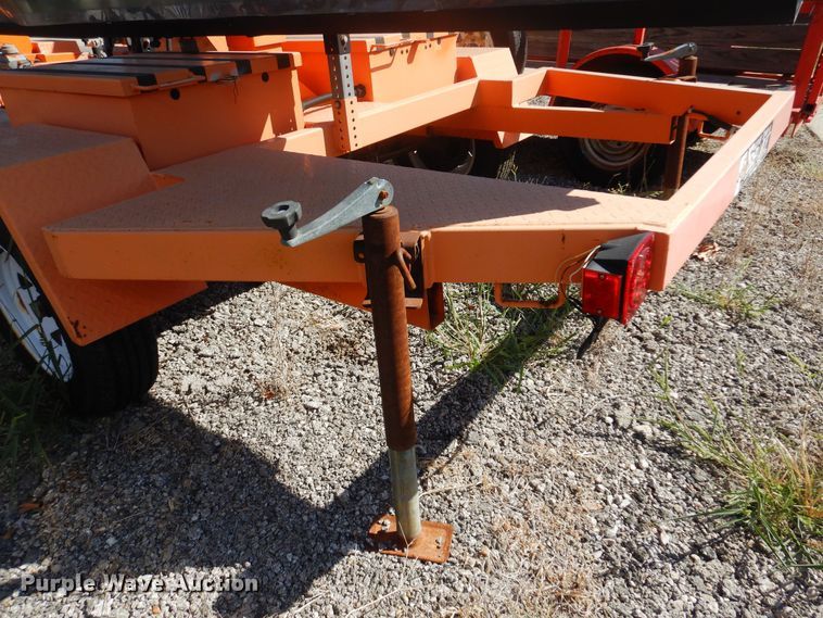 image for item JA9727 2008 Ver-Mac PCMS1210  message board trailer