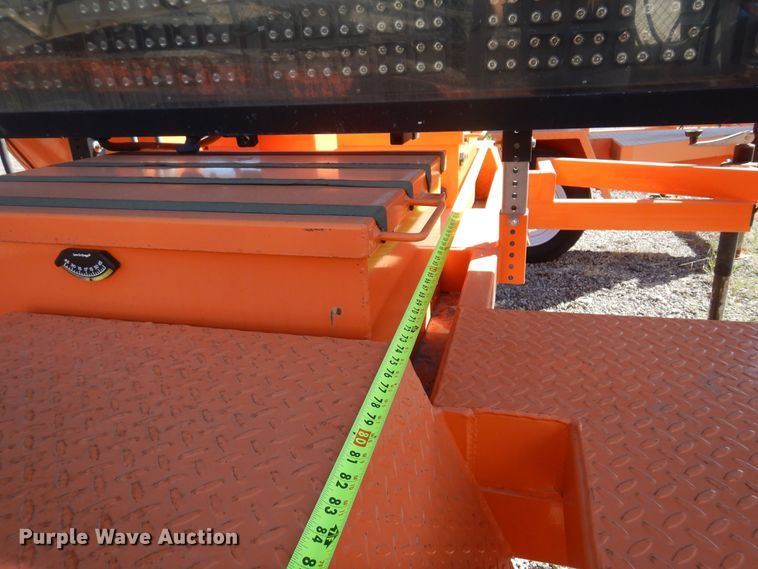 image for item JA9728 2007 Ver-Mac PCMS1210  message board trailer