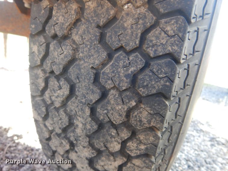 image for item JA9728 2007 Ver-Mac PCMS1210  message board trailer