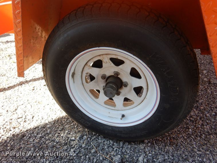 image for item JA9728 2007 Ver-Mac PCMS1210  message board trailer