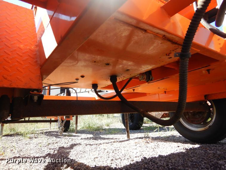 image for item JA9728 2007 Ver-Mac PCMS1210  message board trailer