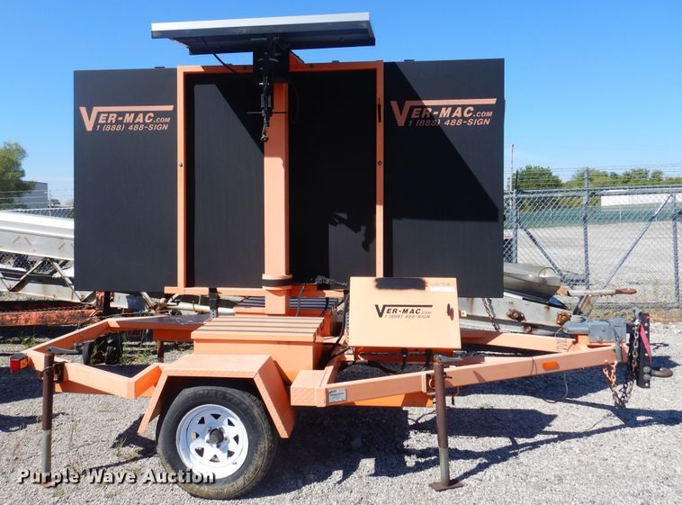 image for item JA9729 2008 Ver-Mac PCMS1210  message board trailer