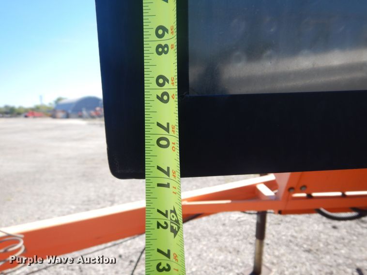 image for item JA9729 2008 Ver-Mac PCMS1210  message board trailer