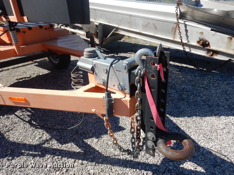 image for item JA9729 2008 Ver-Mac PCMS1210  message board trailer