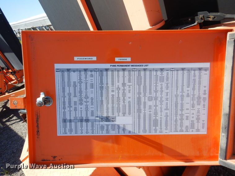 image for item JA9729 2008 Ver-Mac PCMS1210  message board trailer