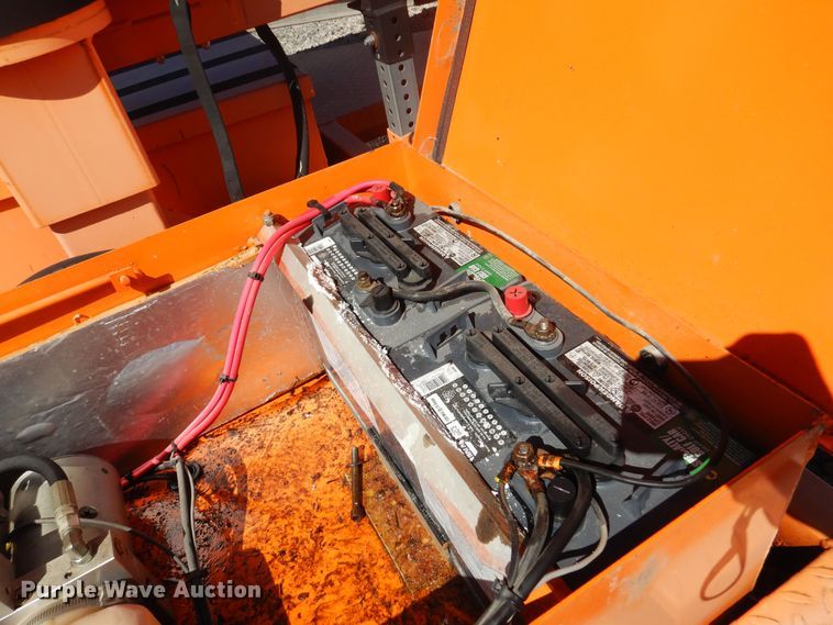 image for item JA9729 2008 Ver-Mac PCMS1210  message board trailer