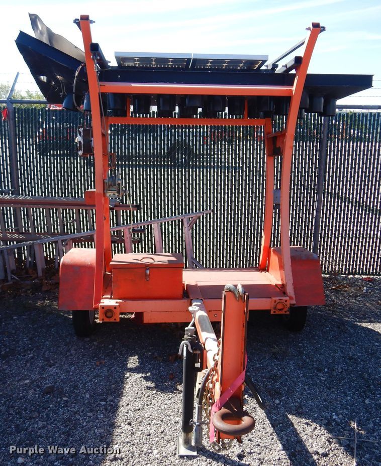 image for item JA9732 2010 National Signal  arrow board trailer