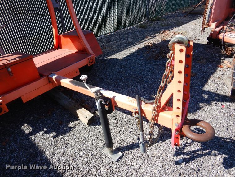 image for item JA9732 2010 National Signal  arrow board trailer