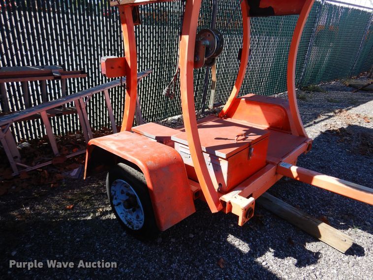 image for item JA9732 2010 National Signal  arrow board trailer