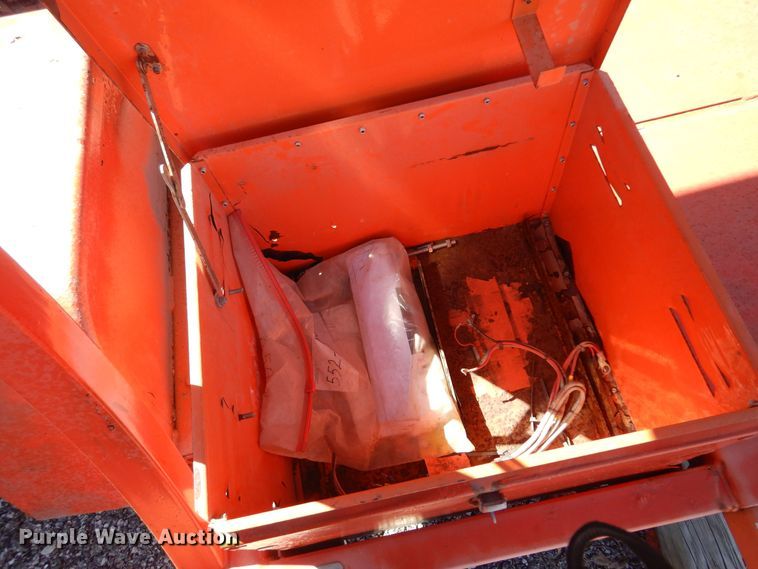 image for item JA9732 2010 National Signal  arrow board trailer