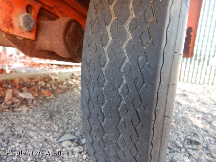 image for item JA9732 2010 National Signal  arrow board trailer