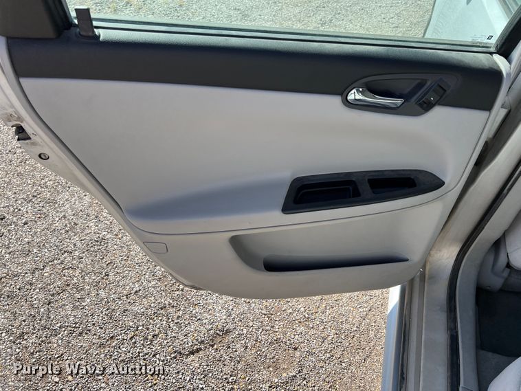 image for item JA9733 2009 Chevrolet Impala LS