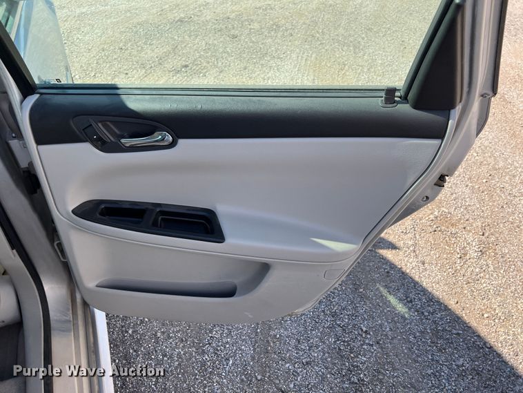 image for item JA9733 2009 Chevrolet Impala LS