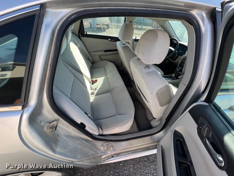 image for item JA9733 2009 Chevrolet Impala LS